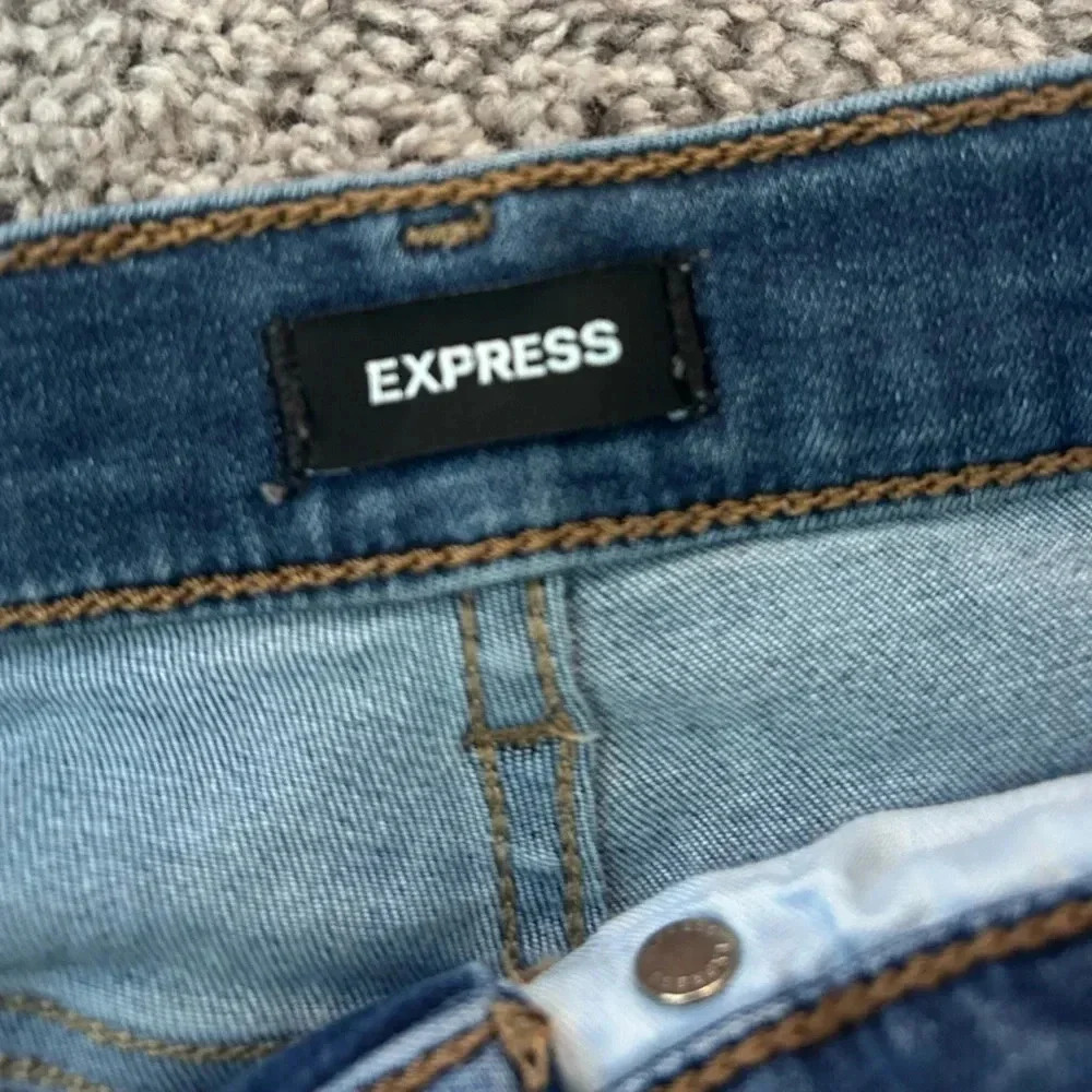 EXPRESS skinny high rise. Size 6R. In like new condition! - Picture 3 of 6